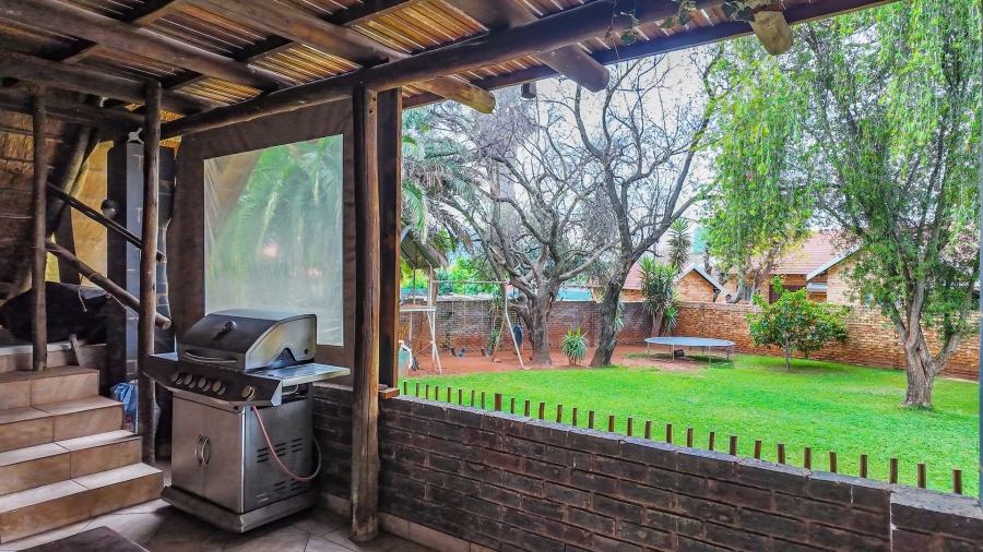 3 Bedroom Property for Sale in Olifantsnek North West